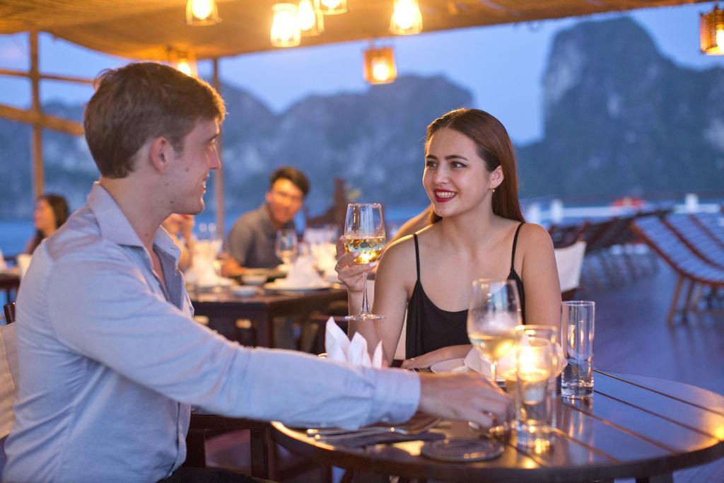 Secret Halong Cruise Hotel Ha Long Luaran gambar